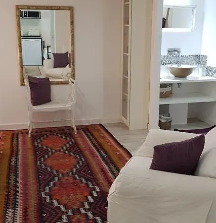 Yog Apartment